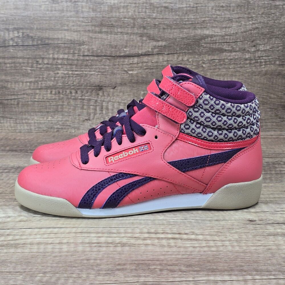 Reebok Freestyle Hi Size 5.5 Women's Size 7 Pink Purple Sneakers (V63068) NEW - Picture 3 of 10